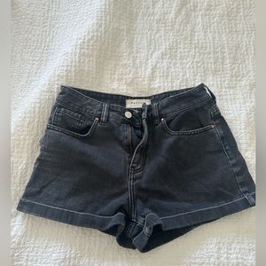 Black/Grey Pascun Shorts - Size 25